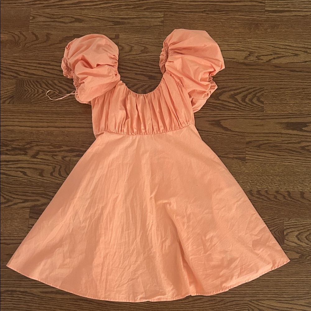 Peach Puff Sleeve women’s dress size small